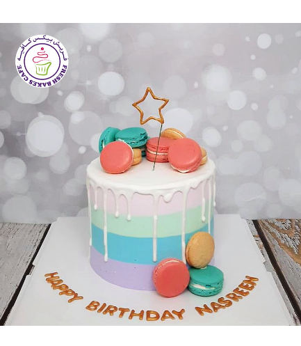Cake with Macarons 09