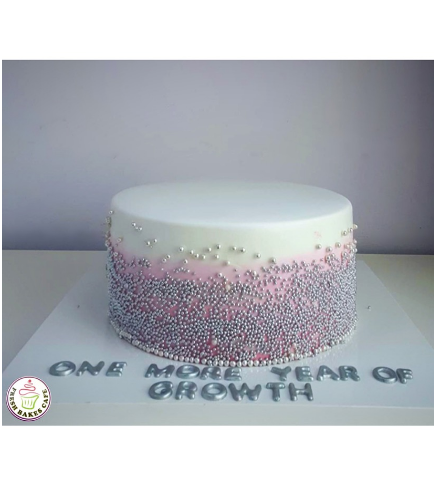 Cake with Pearls 03