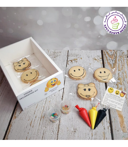 Smiley Themed Cookie Decorating Kit - Vanilla