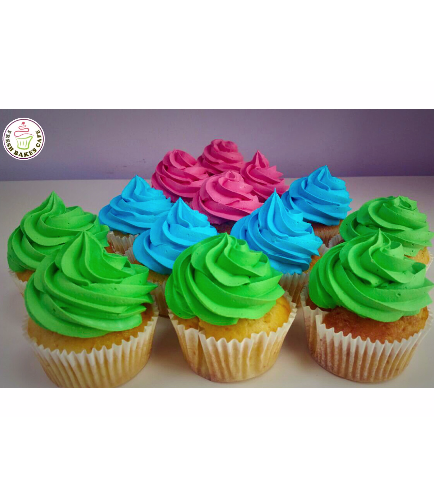 Cupcakes with Colored Icing 01