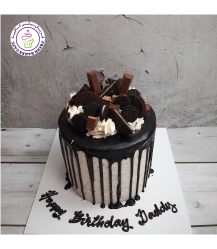 Cookies & Cream Cake with Chocolate Toppings