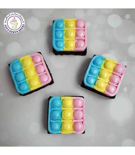 Fidget Toy Themed Brownies 01