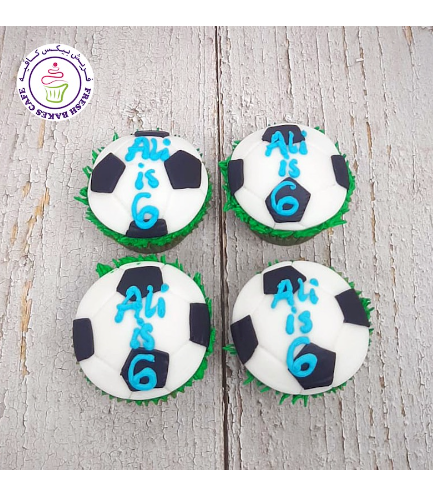 Football Themed Cupcakes - Balls 02