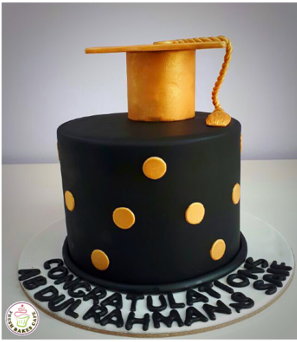 Graduation & Polka Dots Themed Cake 01