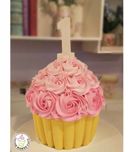 Mega Cupcake - Rose Cream  - Cream & Fondant 01