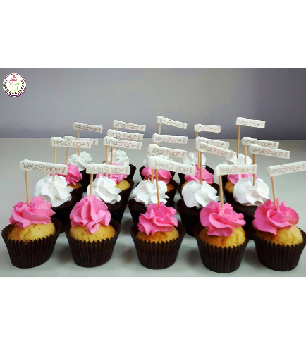 Cupcakes with Banners
