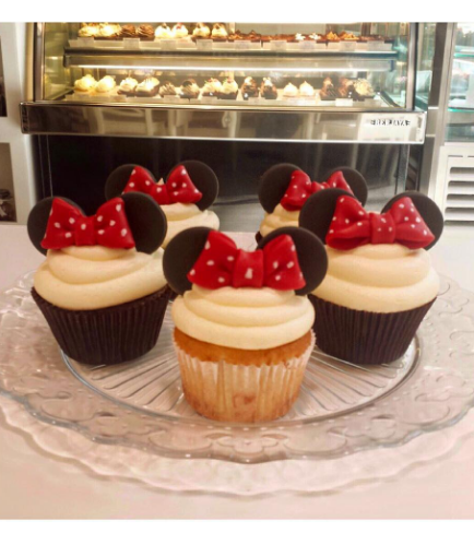 Minnie Mouse Themed Cupcakes - Cream 03