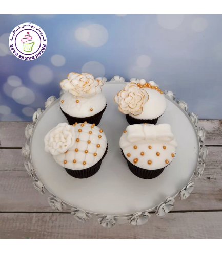 Cupcakes - Roses & Bow Tie