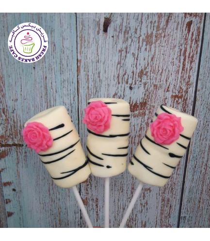 Roses Themed Marshmallow Pops