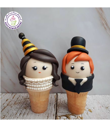 New Year's Eve Themed Cone Cake Pops - Couple 02