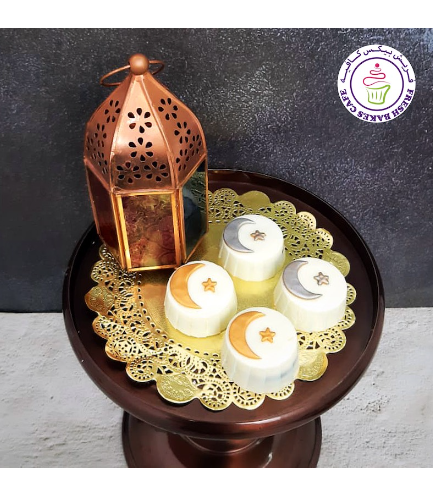 Ramadan Themed Chocolate Covered Oreos - Crescent & Star