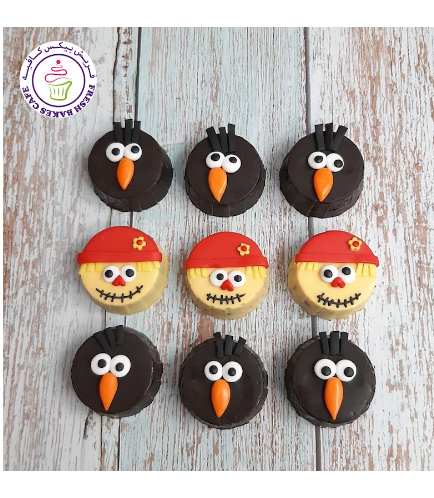 Chocolate Covered Oreos - Scarecrows & Crows